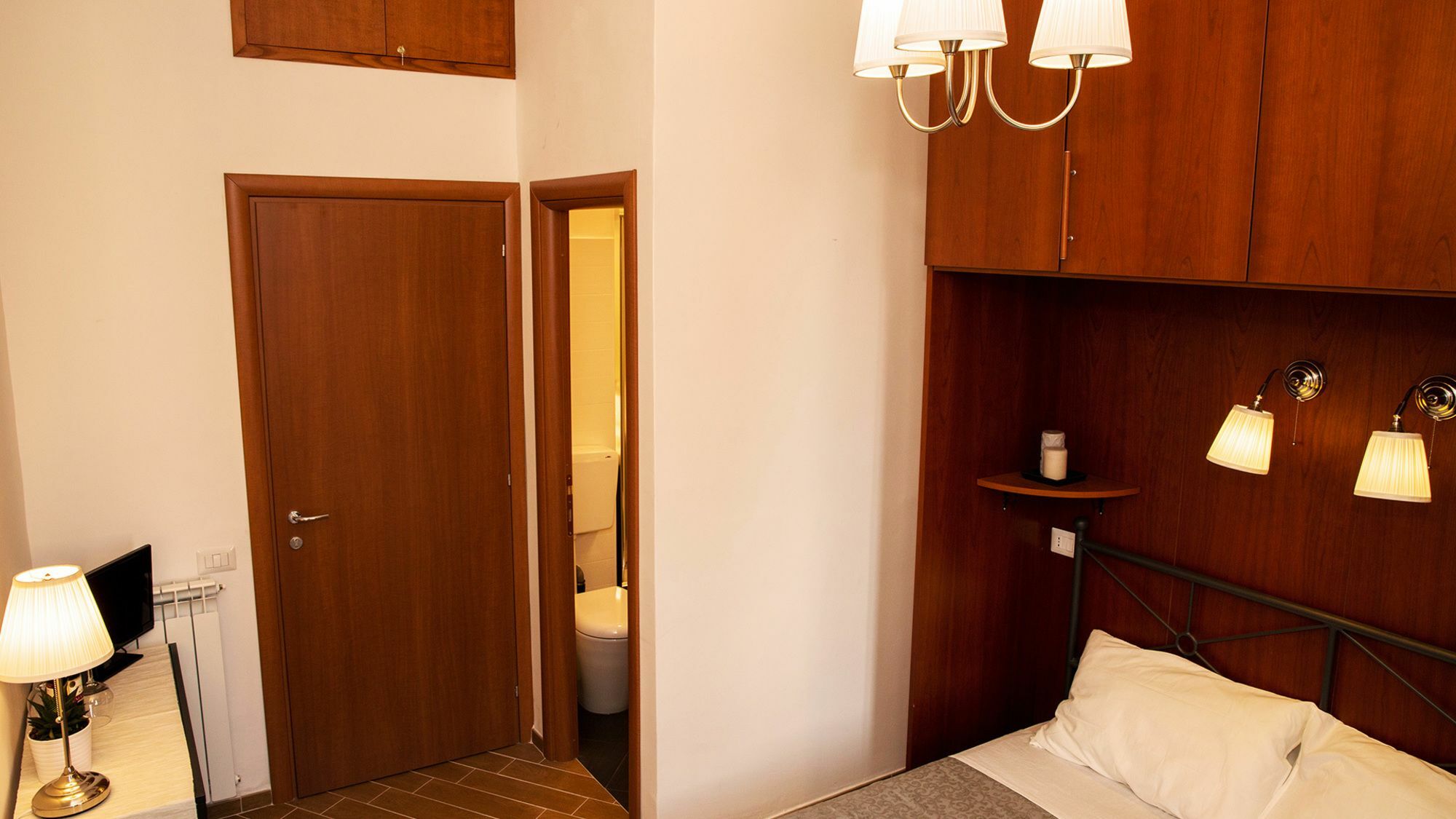 Miclad Colosseum Guest House Řím Exteriér fotografie